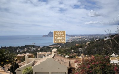 Precioso y acogedor chalet adosado de esquina en Altea Hills.